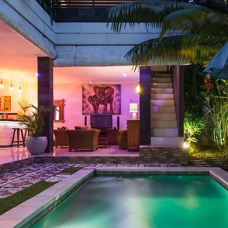 Villa Dewiスミニャック エクステリア 写真